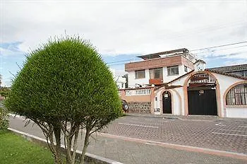 Hostal El Parque Tababela 0*,